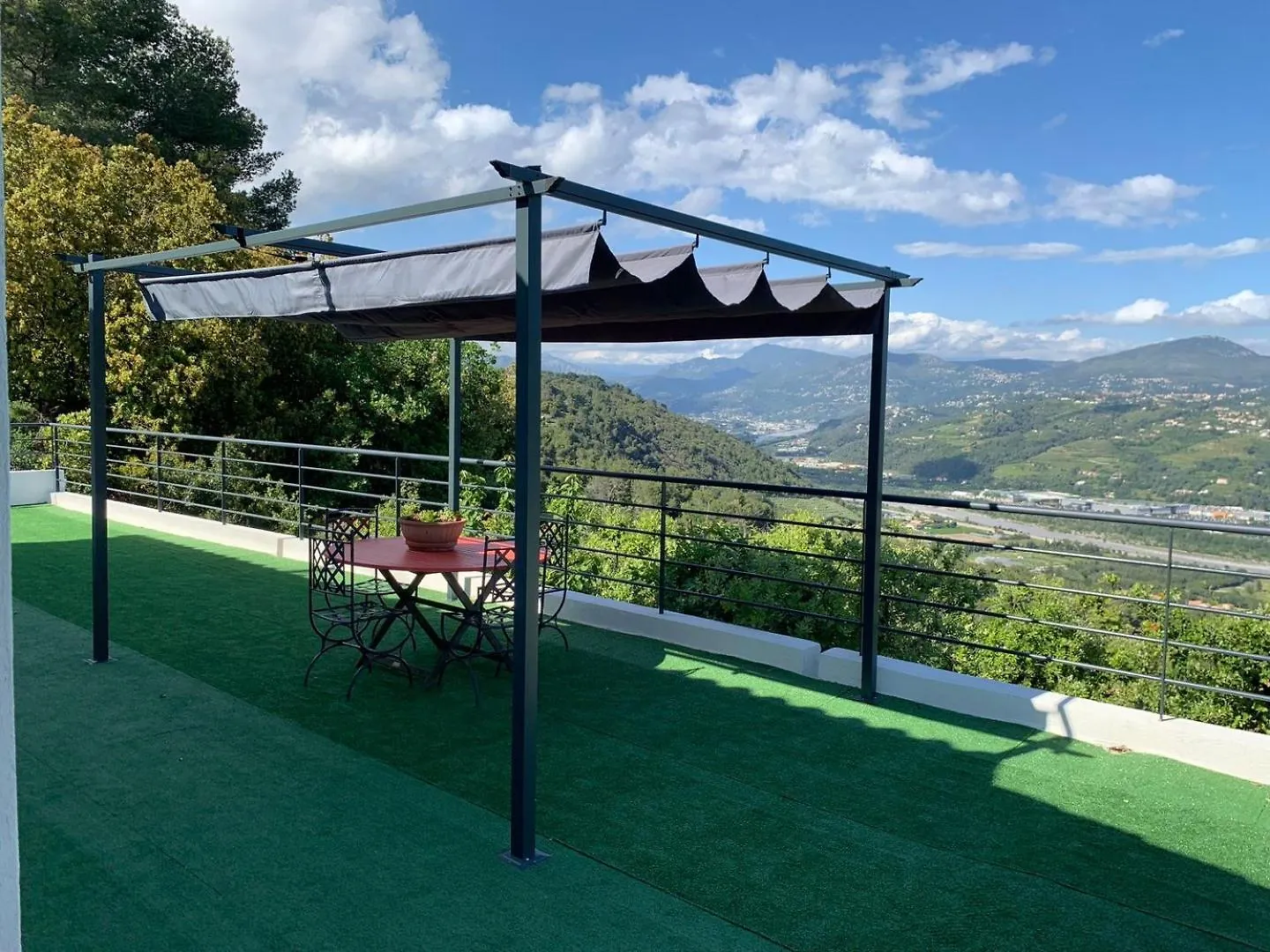 Maisonnette De Michelle - Peace And Quiet La Gaude Guest house